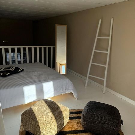 Opora Apartment แอร์มูโปลี ภายนอก รูปภาพ
