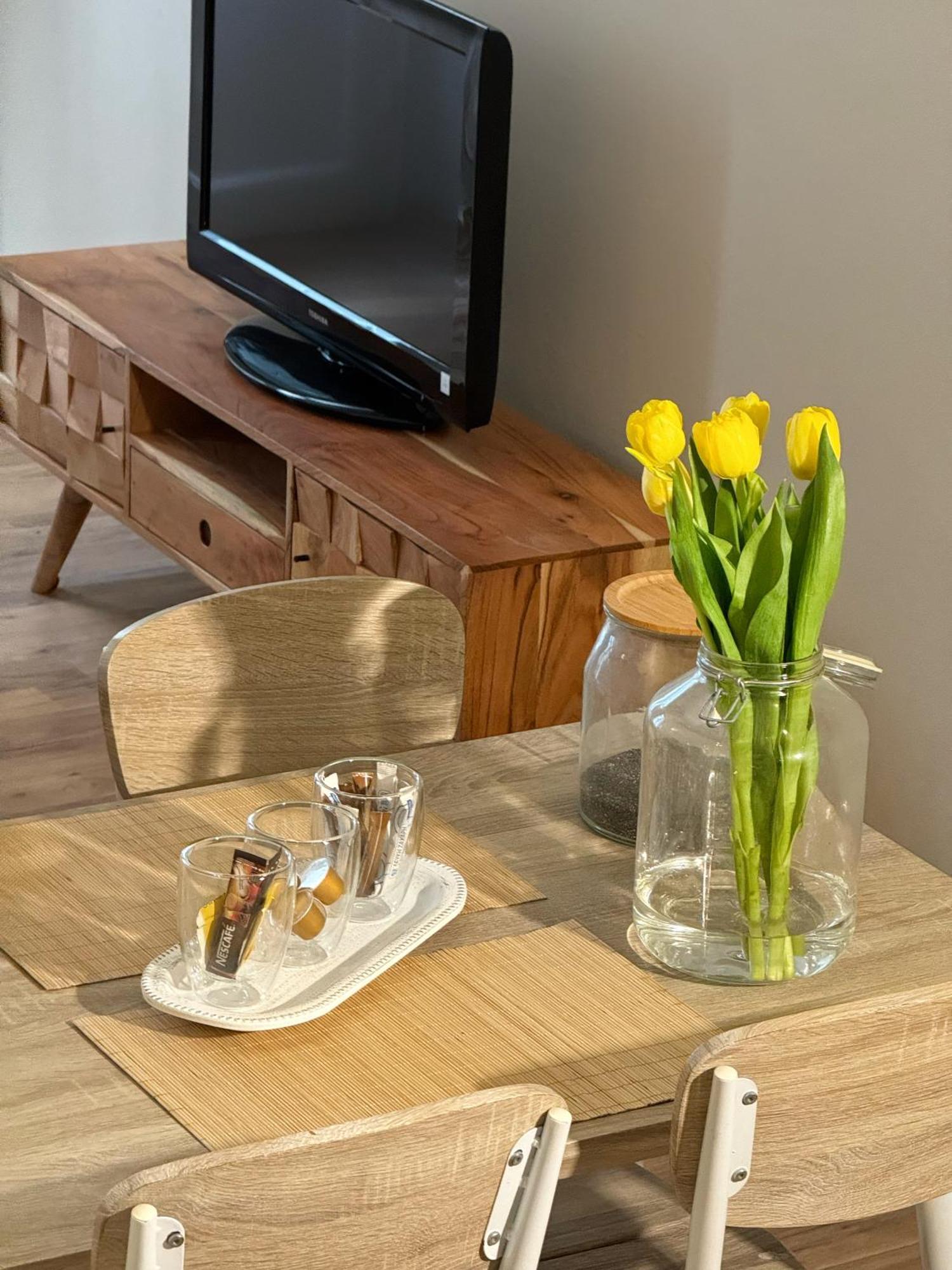Opora Apartment แอร์มูโปลี ภายนอก รูปภาพ